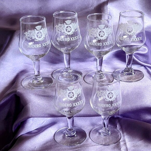 6 - Lot of Madero XXXXX Logo Liqueur/Shot Glasses Clear Stemmed Small Glass 1 oz - Picture 1 of 8